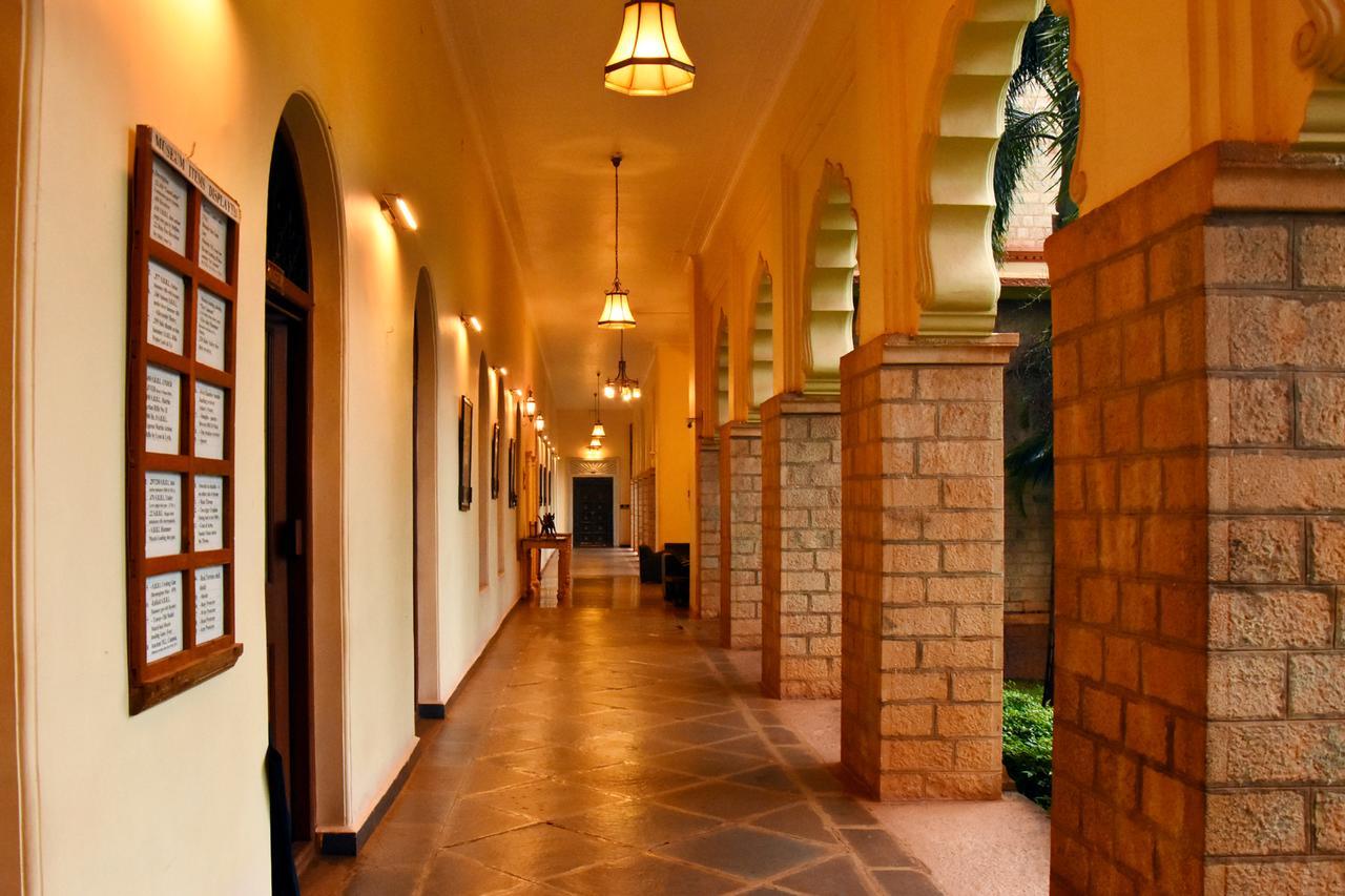 Welcomheritage Shivavilas Palace, Hampi Хоспет Экстерьер фото