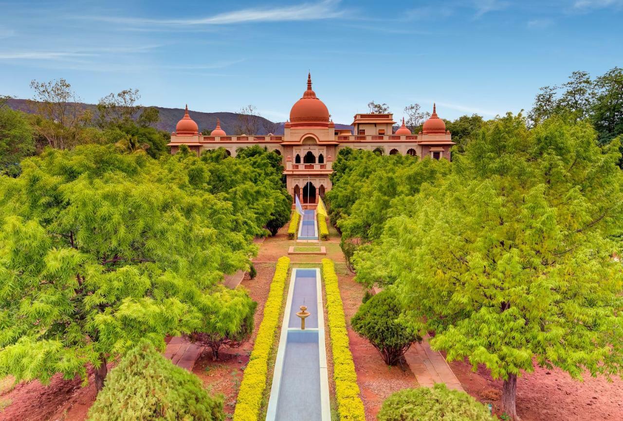 Welcomheritage Shivavilas Palace, Hampi Хоспет Экстерьер фото